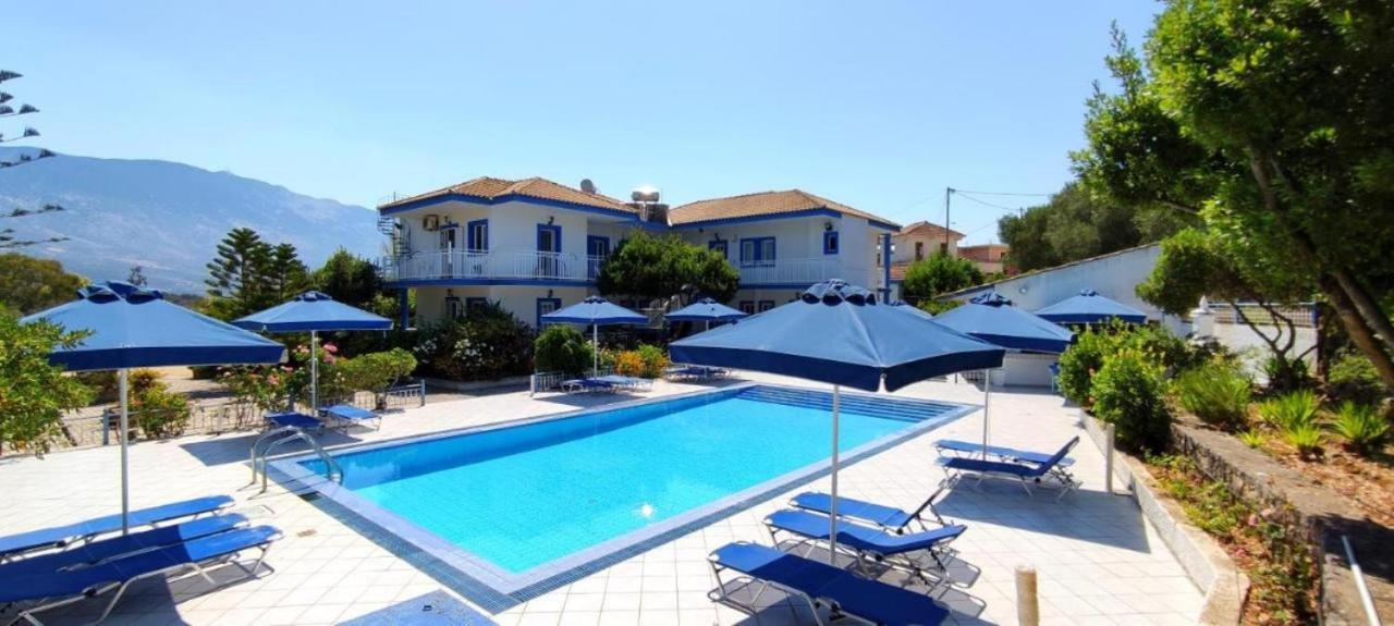 Blue White Apartments - Kefallonia Poolside Retreats Spartia (Kefalonia) Exterior foto