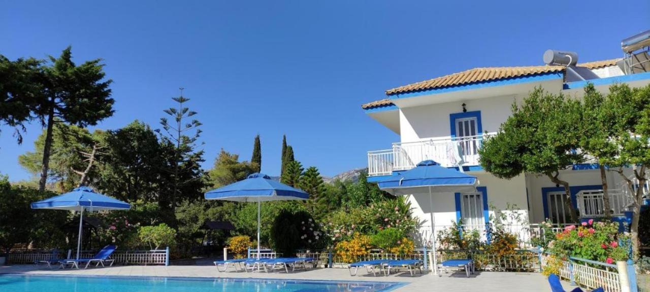 Blue White Apartments - Kefallonia Poolside Retreats Spartia (Kefalonia) Exterior foto