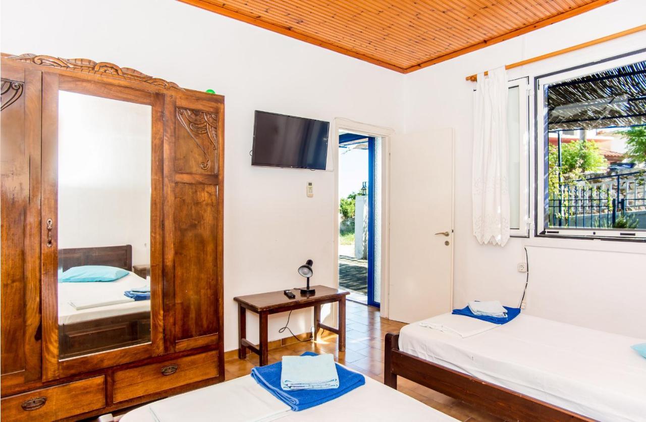 Blue White Apartments - Kefallonia Poolside Retreats Spartia (Kefalonia) Exterior foto