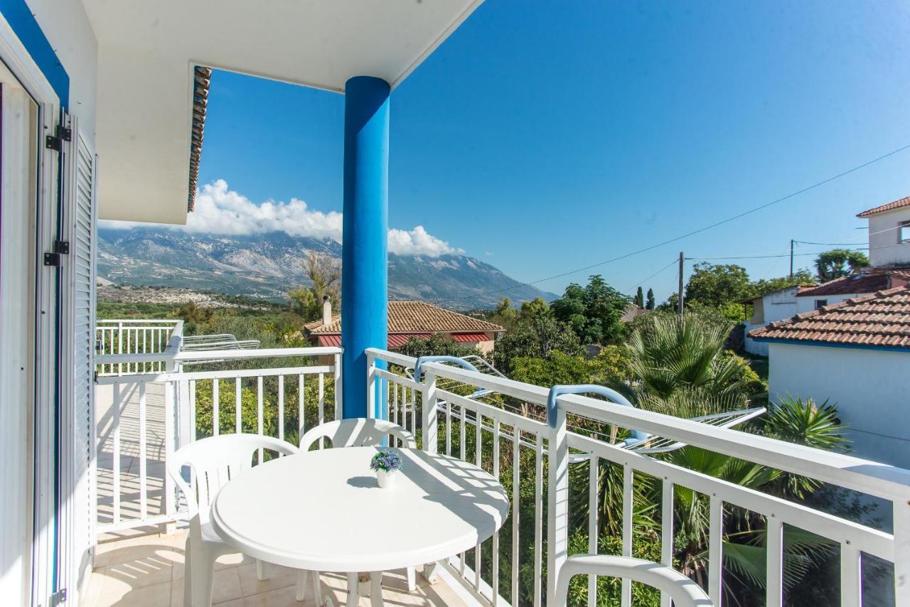 Blue White Apartments - Kefallonia Poolside Retreats Spartia (Kefalonia) Exterior foto
