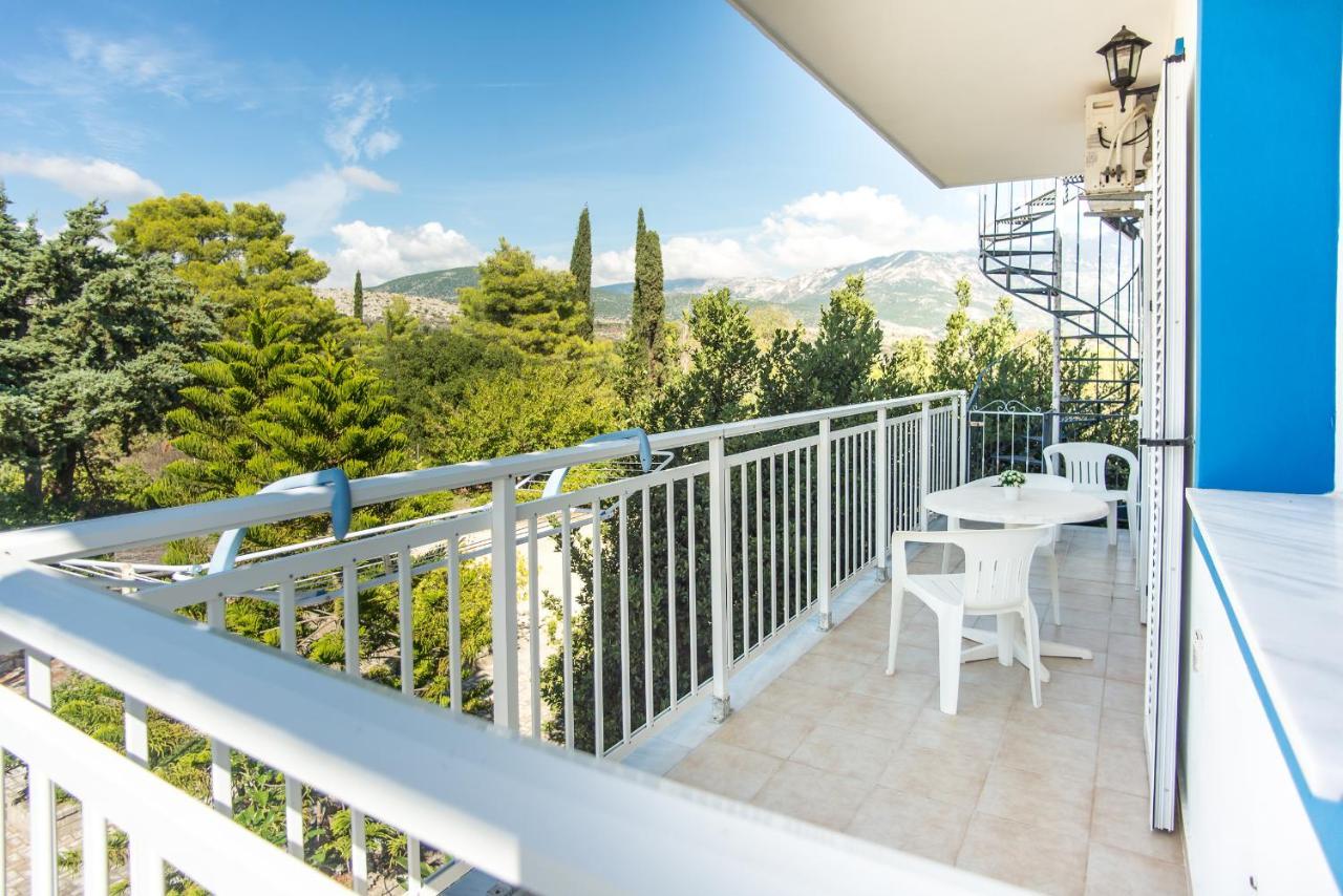 Blue White Apartments - Kefallonia Poolside Retreats Spartia (Kefalonia) Exterior foto