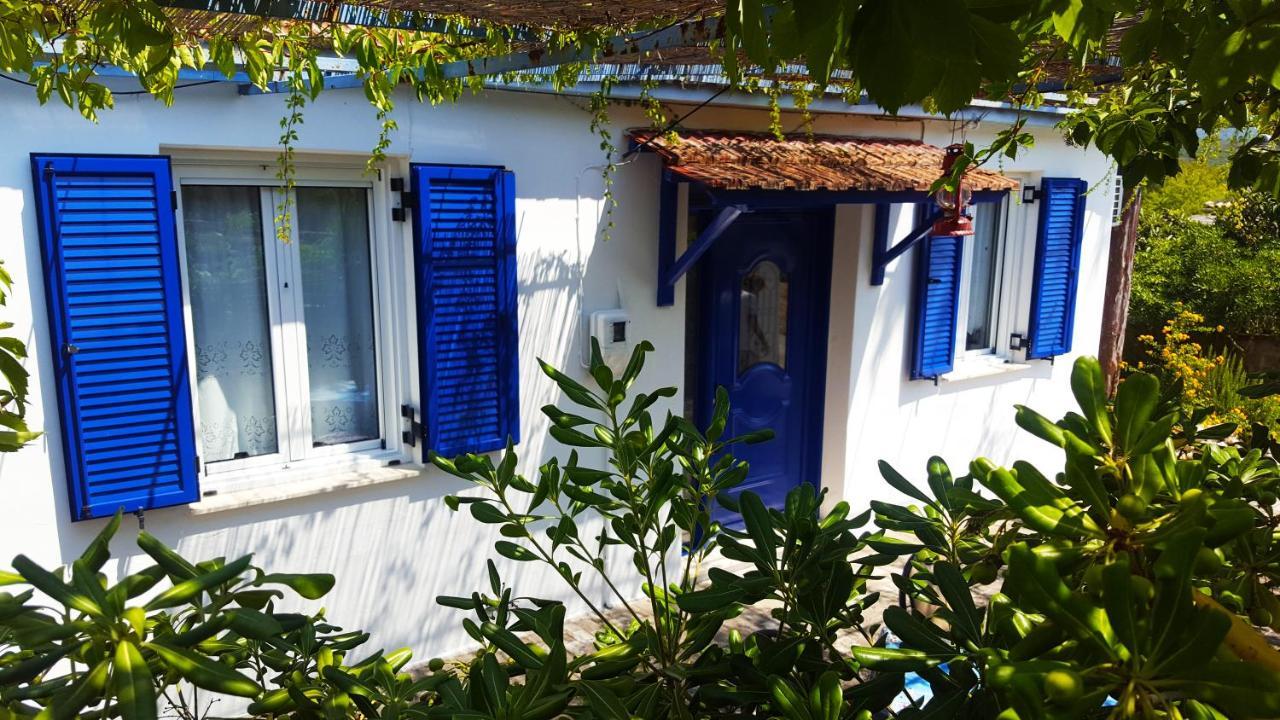 Blue White Apartments - Kefallonia Poolside Retreats Spartia (Kefalonia) Exterior foto